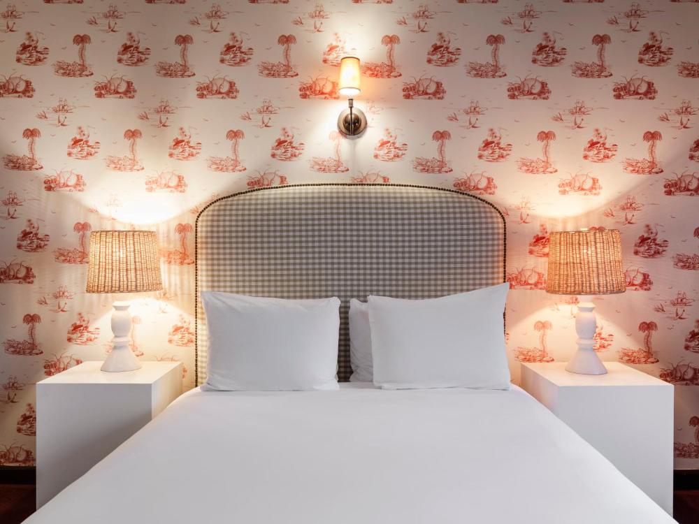 Double Room interior